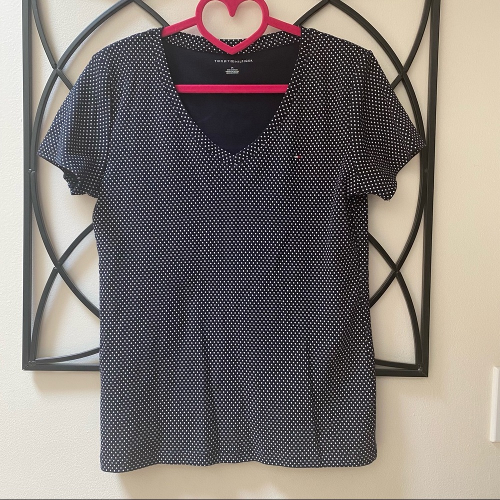 Tommy Hilfiger VNeck top